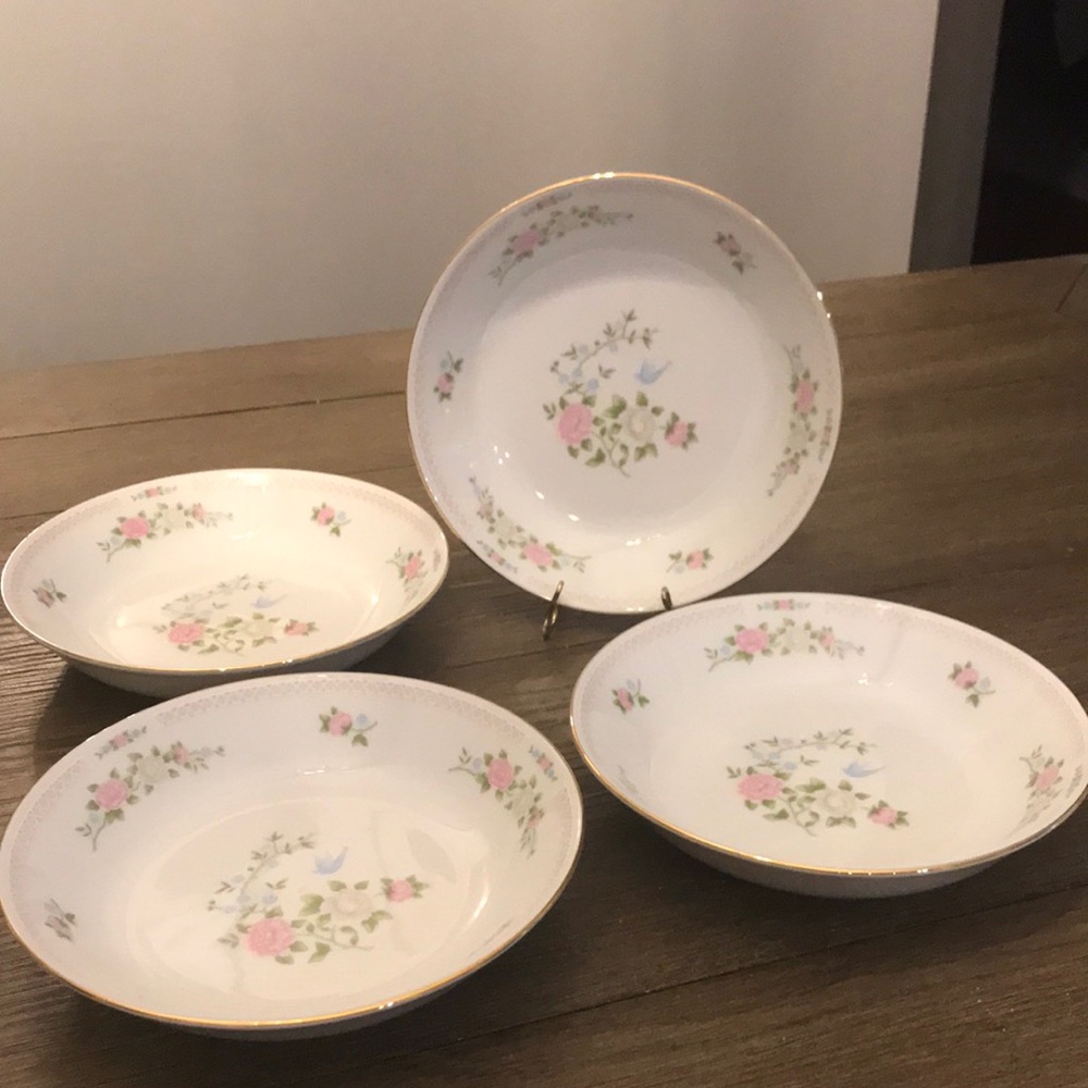 Crown Ming bird of paradise 7 1/2” soup bowl set of 4 euc (a)
